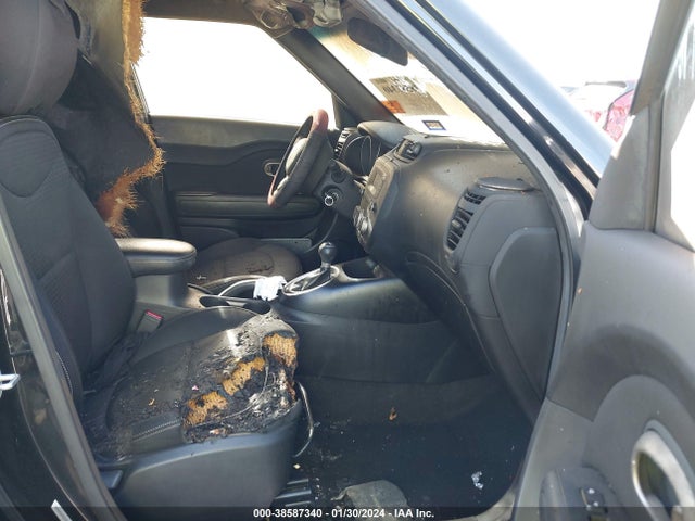 KIA SOUL + 2015 KNDJP3A52F7181680 Image 5