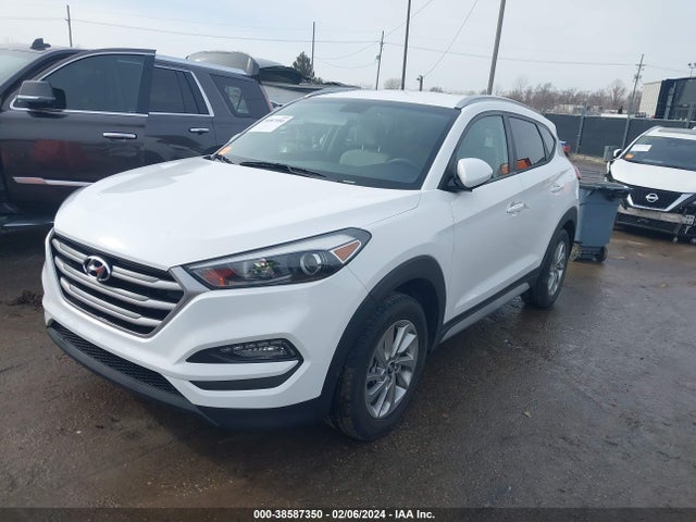 Hyundai TUCSON SEL 2018 KM8J33A43JU746964 Image 2