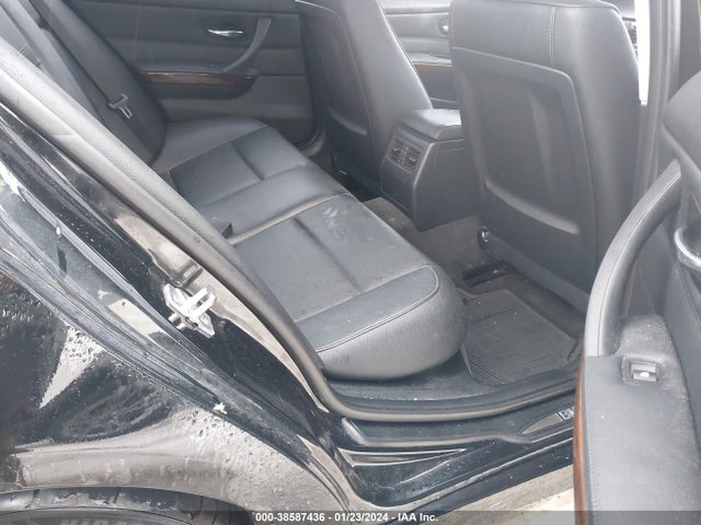 2011 BMW 328I XDRIVE VIN: WBAPK7C53BF082618