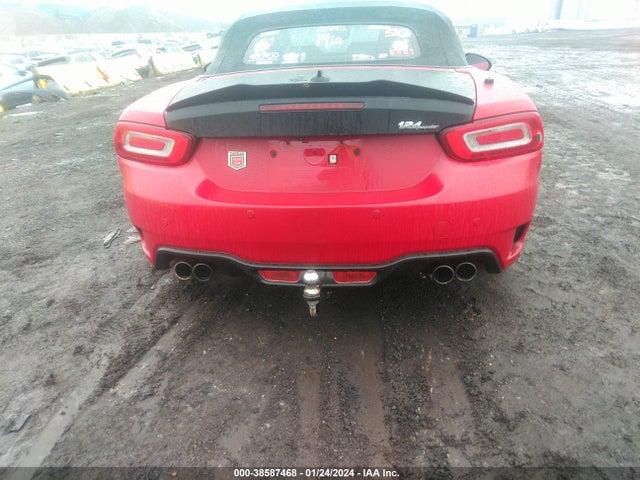 Fiat 124 Spider Abarth 2018 JC1NFAEK3J0135895 Image 16