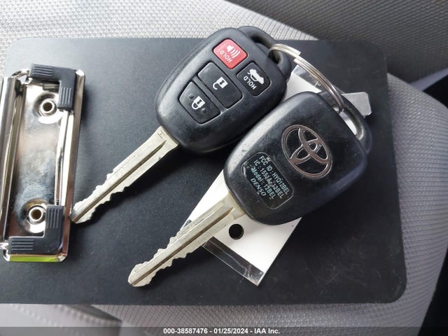 Toyota 2zr-fe 2015 5YFBURHEXFP182323 Image 28