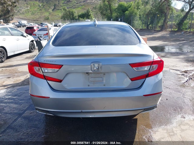Honda l15be 2018 1HGCV1F16JA040830 Image 33