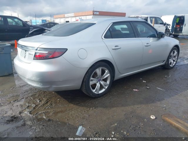 2011 SAAB 9-5 YS3GN4AR4B4001046 Photo 3