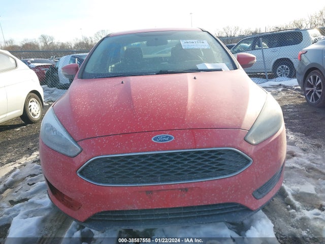 Продаж на аукціоні авто 2015 Ford Focus Se, vin: 1FADP3F21FL271153, номер лоту: 38587558