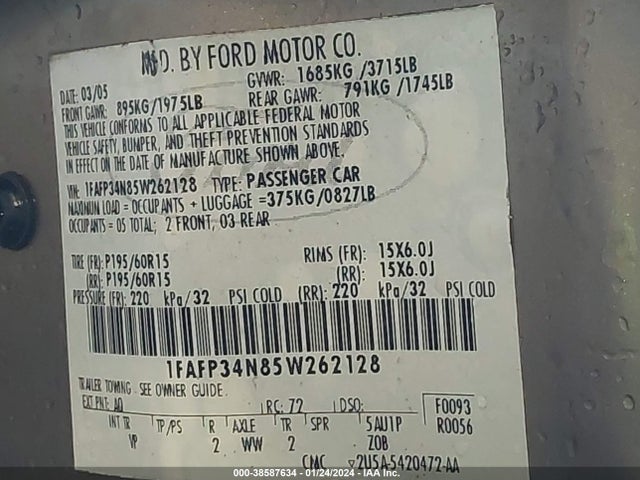 2005 FORD FOCUS ZX4 VIN: 1FAFP34N85W262128