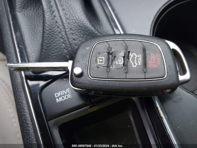 Hyundai Sonata 2017 5NPE24AF3HH568218 Image 11