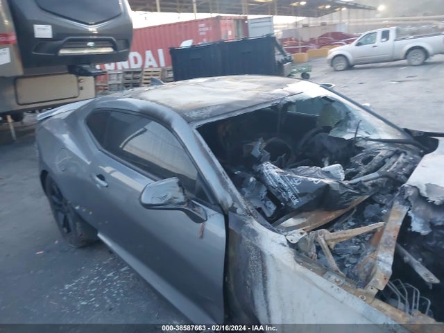 Chevrolet Camaro 1ls 2019 1G1FB1RX6K0116647 Image 16