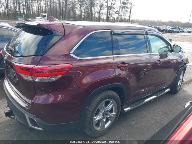 Toyota Highlander Limited 2017 5TDDZRFH4HS458822 Image 13