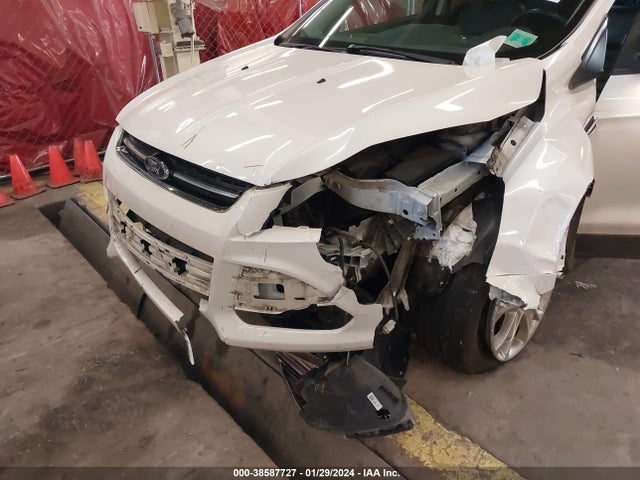 Ford Escape Titanium 2015 1FMCU9JX5FUB08001 Image 6