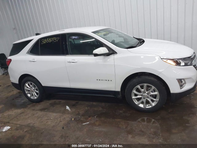 Chevrolet EQUINOX LT 2018 2GNAXSEV4J6166506 Image 14