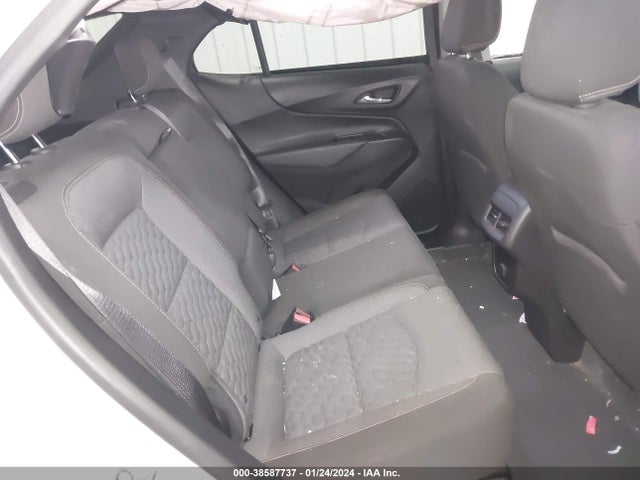 Chevrolet EQUINOX LT 2018 2GNAXSEV4J6166506 Image 8
