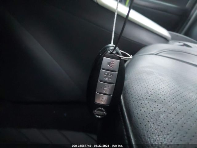 3N1AB7AP2GY334665 Nissan SENTRA SR