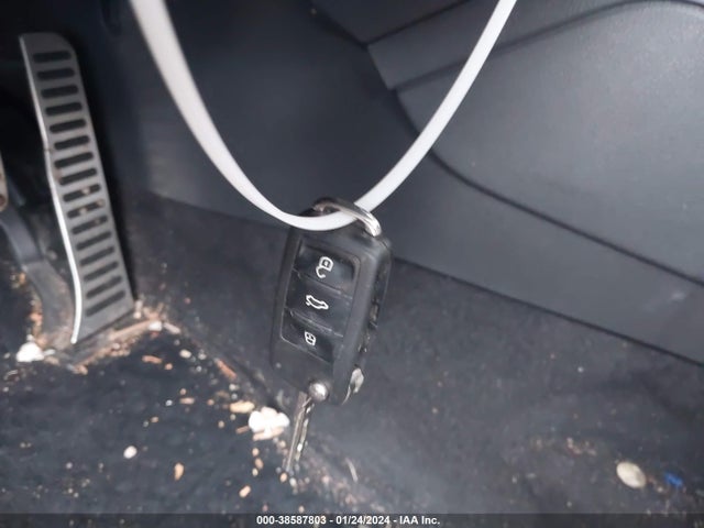 3VW4T7AJ2HM362961 Volkswagen JETTA GLI
