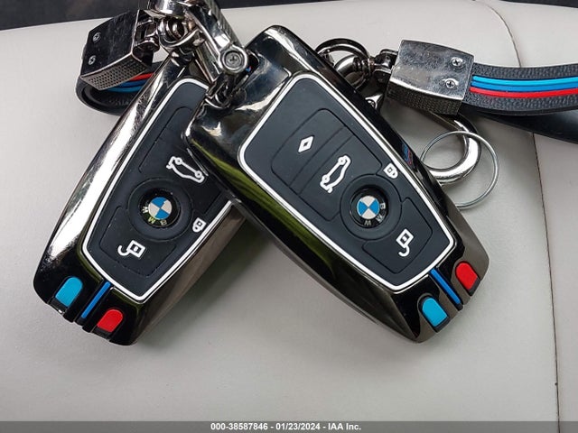 BMW 535i Xdrive 2014 WBA5B3C55ED538148 Image 11