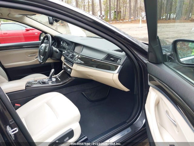 BMW 535i Xdrive 2014 WBA5B3C55ED538148 Image 5