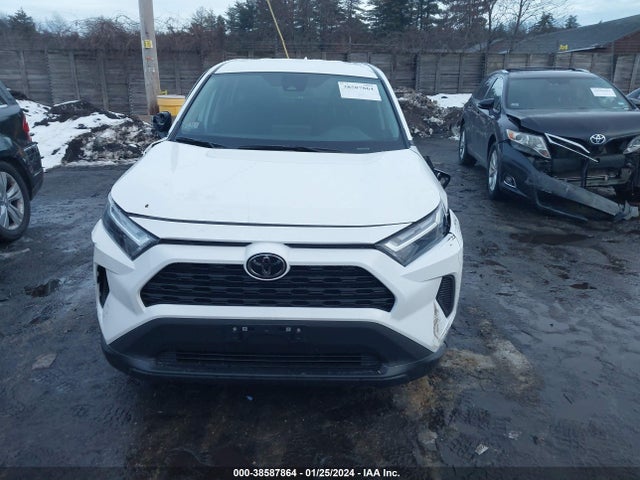 Toyota RAV4 LE 2024 2T3F1RFV7RC408746 Image 12