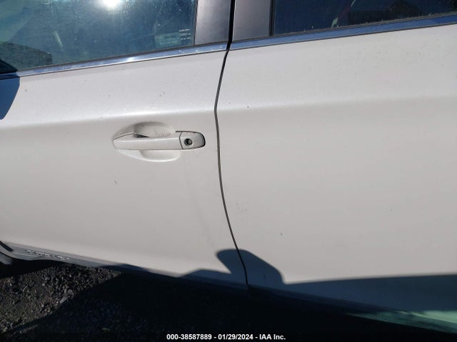 2015 SUBARU OUTBACK 2.5I LIMITED VIN: 4S4BSALC3F3227359