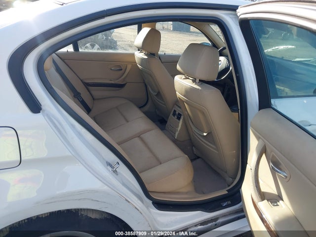 2008 BMW 328I VIN: WBAVA37518NL45197