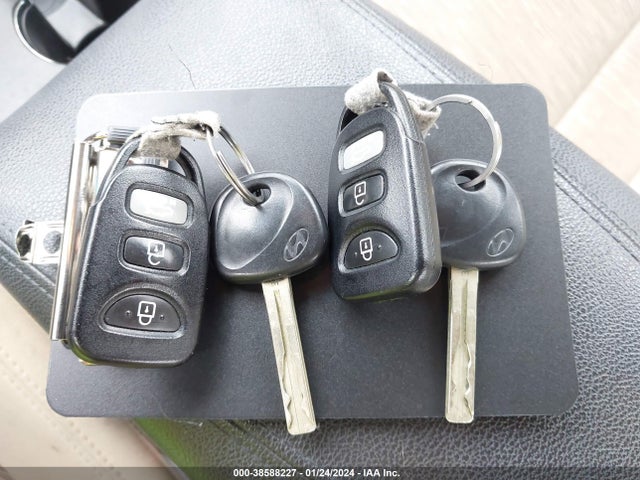 2012 HYUNDAI SONATA GLS VIN: 5NPEB4AC8CH396752