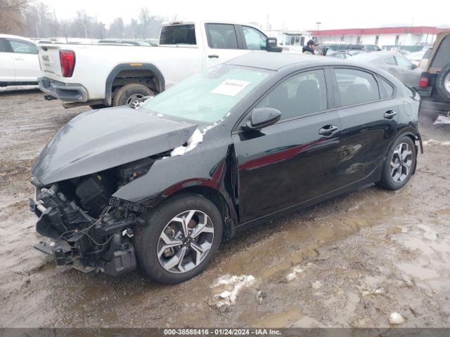3KPF24AD4KE053632 KIA Forte Lxs