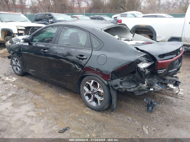 3KPF24AD4KE053632 KIA Forte Lxs