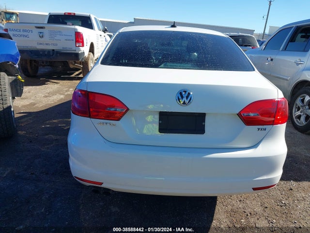 2012 VOLKSWAGEN JETTA 2.0L TDI VIN: 3VWLL7AJ3CM471708