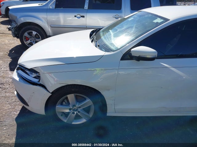 2012 VOLKSWAGEN JETTA 2.0L TDI VIN: 3VWLL7AJ3CM471708