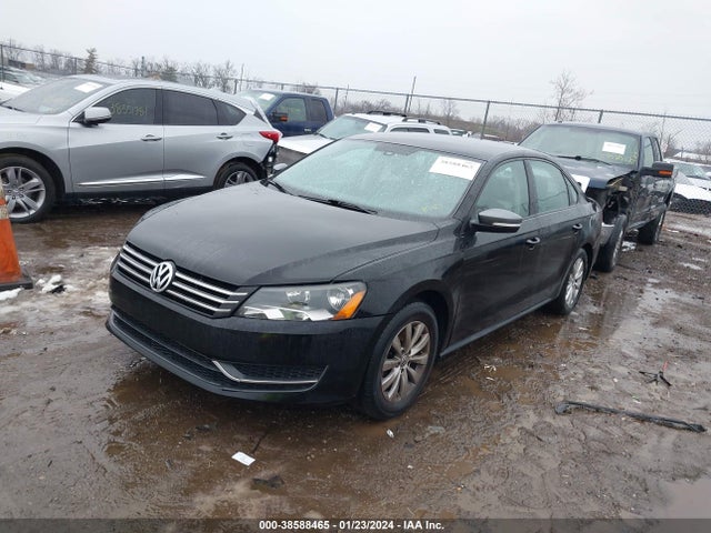 Volkswagen Passat 1.8t Wolfsburg Edition 2015 1VWAT7A31FC022073 Image 2
