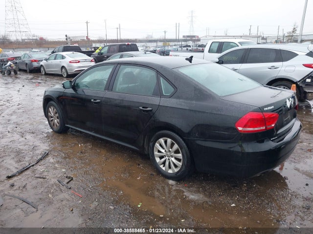 Volkswagen Passat 1.8t Wolfsburg Edition 2015 1VWAT7A31FC022073 Image 3