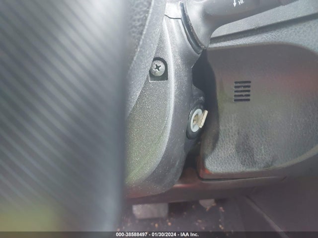 2017 TOYOTA COROLLA LE VIN: 2T1BURHE8HC920784