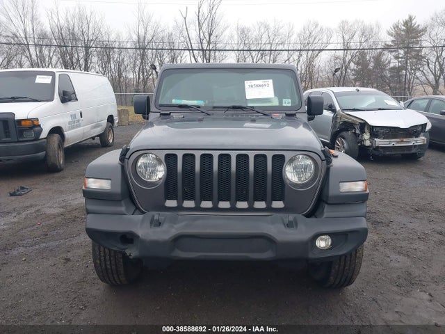 1C4HJXDN0MW831063 Jeep Wrangler Unlimited Sport S 4x4