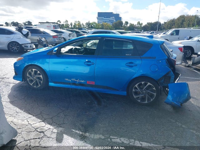38588755 :رقم المزاد ، JTNKARJE0HJ525419 vin ، 2017 Toyota Corolla Im مزاد بيع