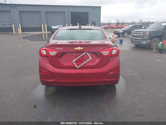 Chevrolet Cruze Lt Auto 2018 1G1BE5SM2J7116695 Image 17