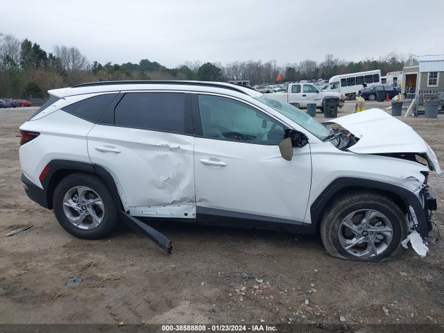 Hyundai TUCSON SEL 2024 5NMJB3DE1RH335819 Image 13
