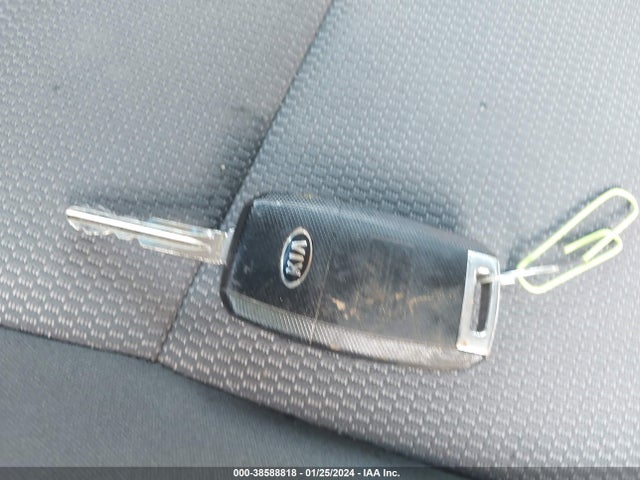 KIA FORTE LX 2017 3KPFK4A72HE044690 Image 11