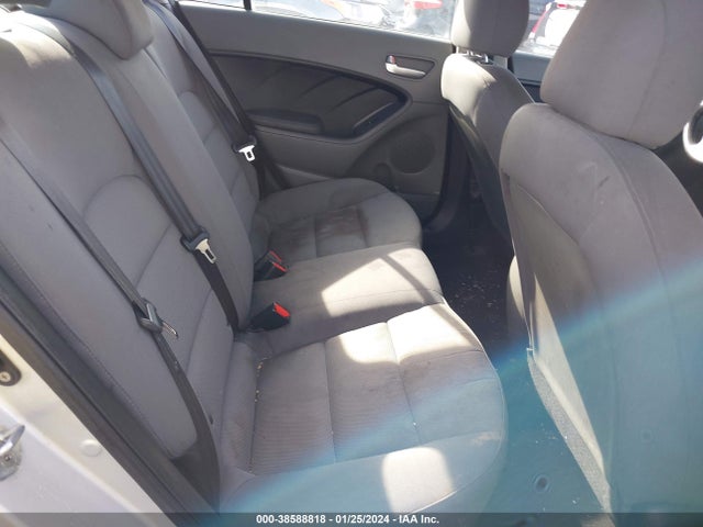 KIA FORTE LX 2017 3KPFK4A72HE044690 Image 8