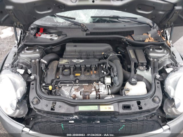 2010 MINI JOHN COOPER WORKS WMWMS9C52ATK19806 Photo 9