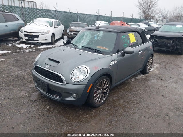 2010 MINI JOHN COOPER WORKS WMWMS9C52ATK19806 Photo 1