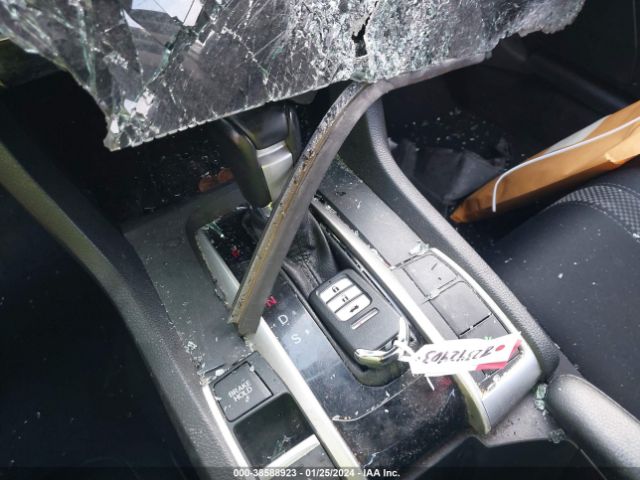 2HGFC2F83KH530571 Honda Civic Sport