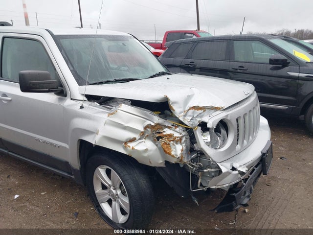 2014 JEEP PATRIOT LATITUDE VIN: 1C4NJPFA5ED559331
