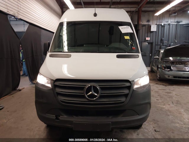 W1Y40CHY3MT060948 Mercedes-Benz Sprinter 2500 High Roof I4