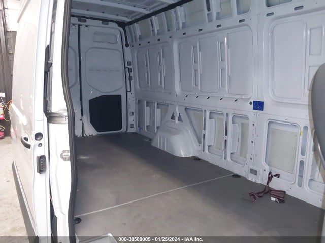 W1Y40CHY3MT060948 Mercedes-Benz Sprinter 2500 High Roof I4