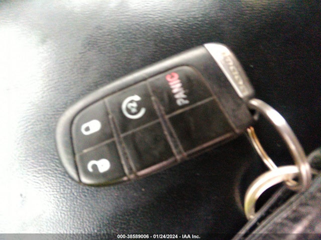 2013 DODGE JOURNEY SXT VIN: 3C4PDCBG3DT589262