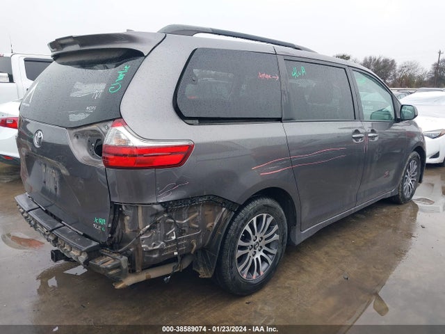 Toyota SIENNA XLE 2020 5TDYZ3DCXLS035838 Image 4