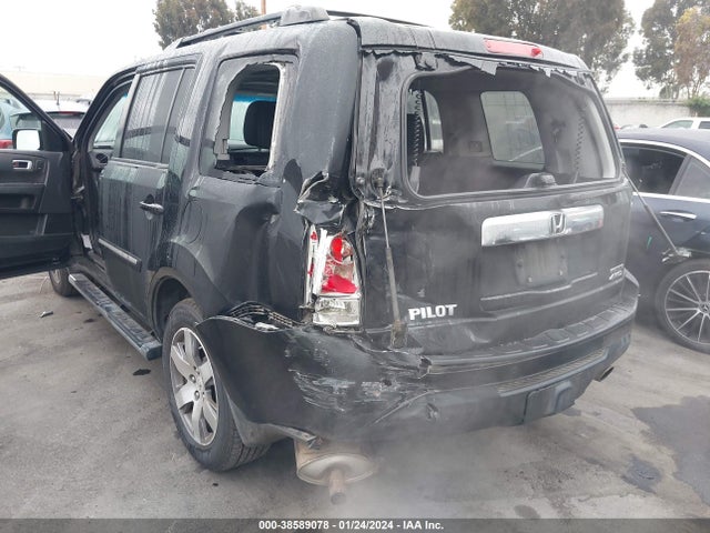 Honda Pilot Touring 2015 5FNYF4H97FB023555 Image 12