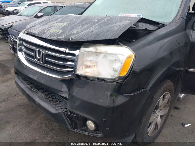 Honda Pilot Touring 2015 5FNYF4H97FB023555 Image 6