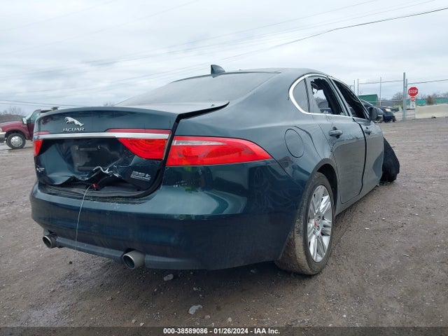 2016 JAGUAR XF SAJBJ4BV7GCY19278 Photo 3