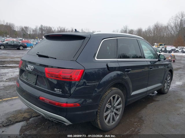 WA1LAAF79JD008638 Audi Q7 3.0t Premium