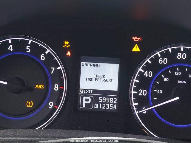 Infiniti Q40 2015 JN1CV6AP3FM580832 Image 7