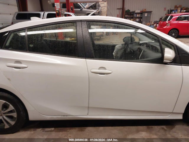 Toyota Prius Prime Le 2022 JTDKAMFP4N3205683 Image 13